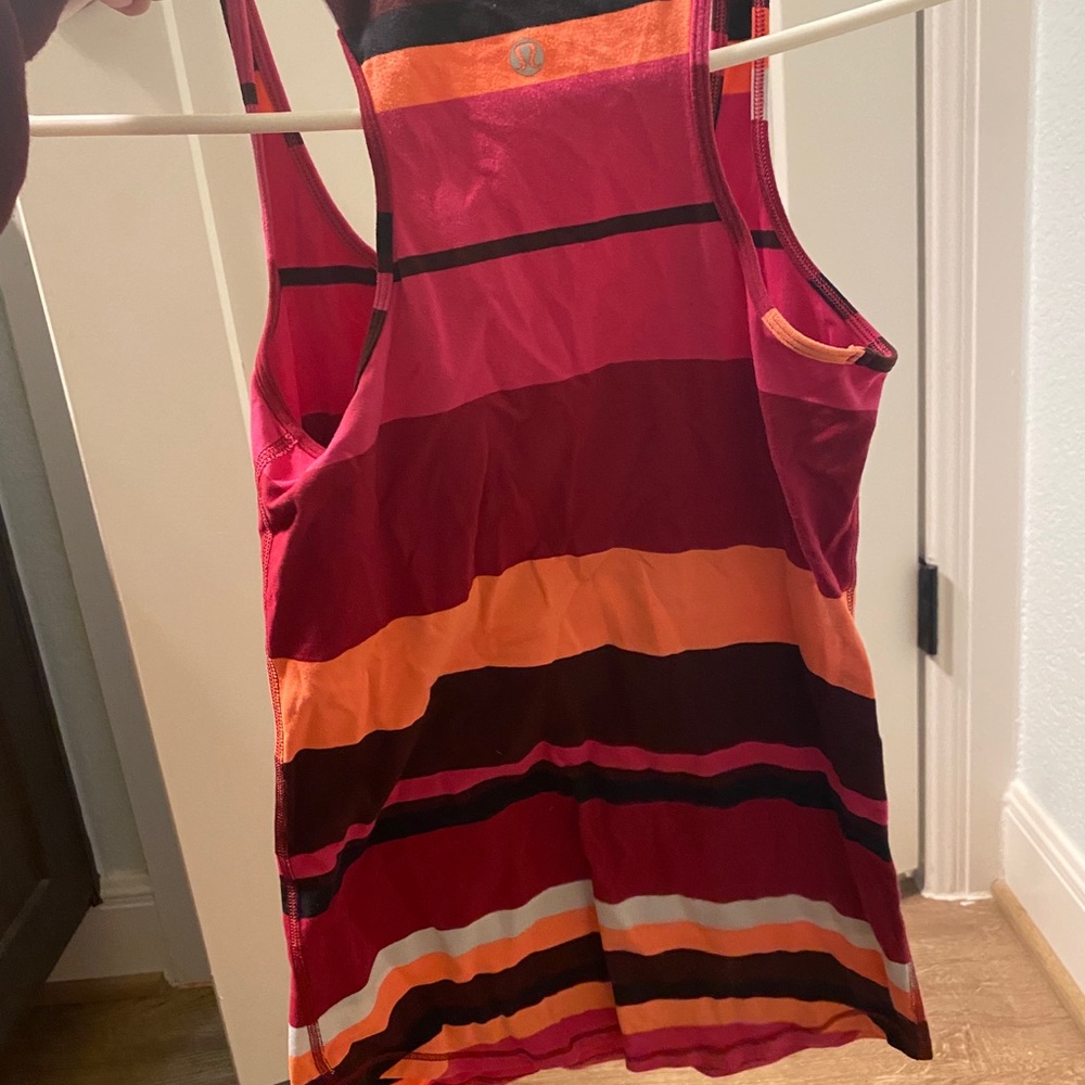 Lululemon tank top
